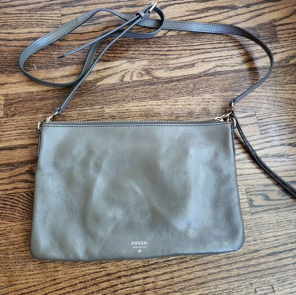 Fossil Taupe Leather Crossbody Bag - Picture 1 of 8